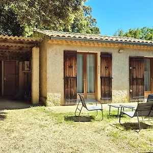 https://studio-dans-maison-independante-abri-voiture.hotels-rhonealpes.com